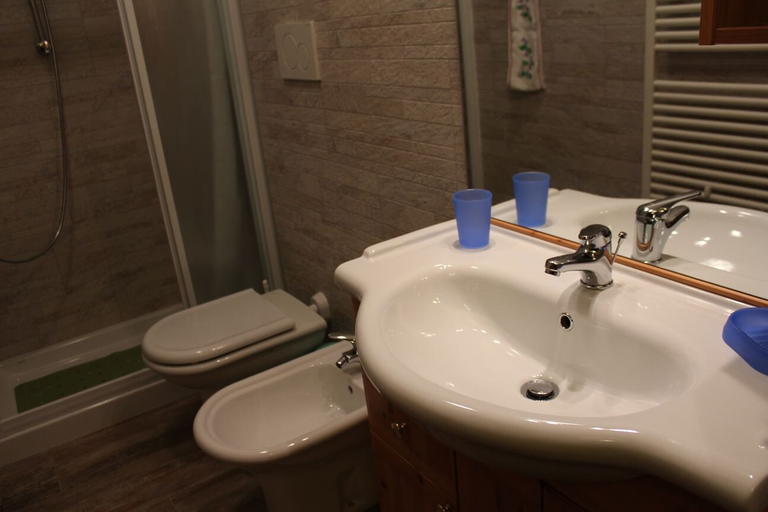 Bathroom, Casa Bel Prà, Belluno