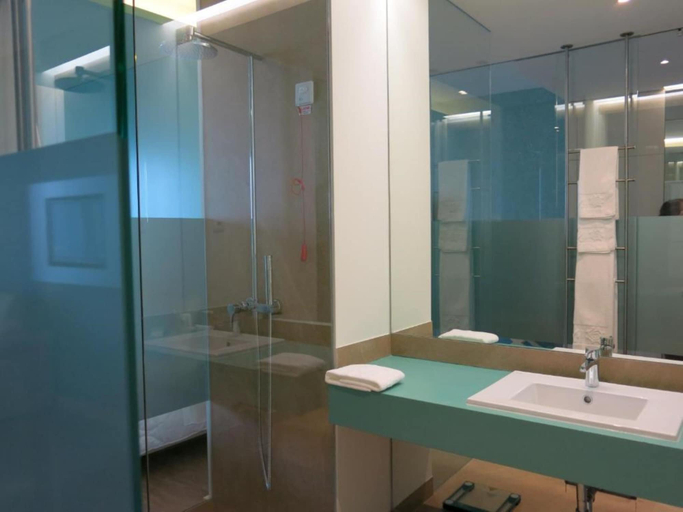 Bathroom 5, INATEL Albufeira, Albufeira