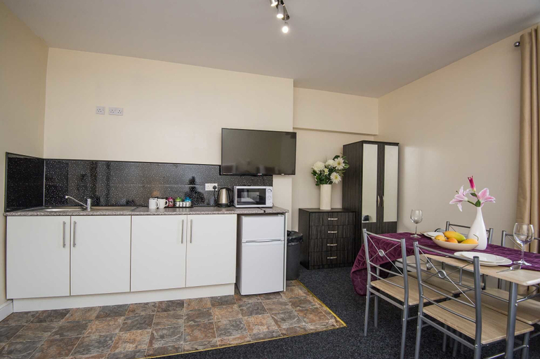 Others, Bradford Apartments Flat 96, Bradford
