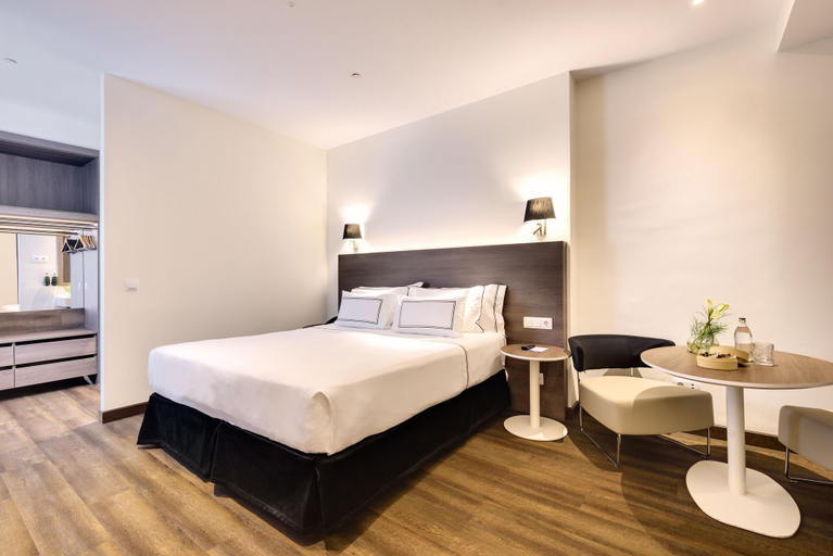 Bedroom 3, Melia Madrid Serrano, Madrid
