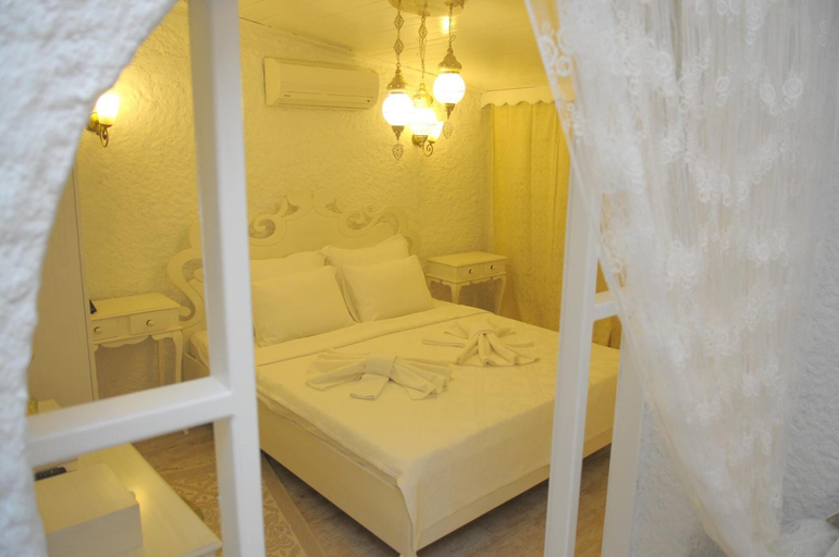 Bedroom 2, Alacati Alanur Otel, Çeşme
