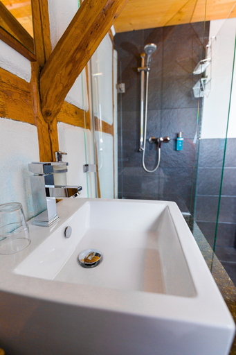 Bathroom 4, Landhaus Engel, Zollernalbkreis