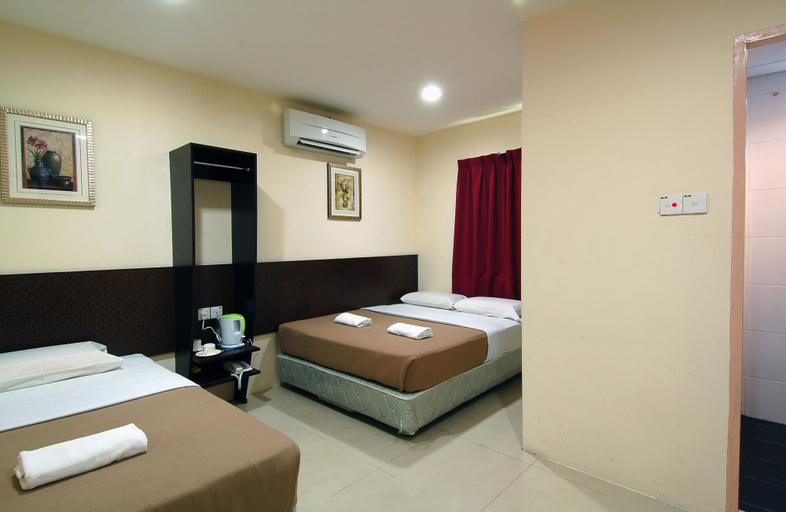 Bedroom 4, Impiana Mutiara Hotel, Kota Kinabalu