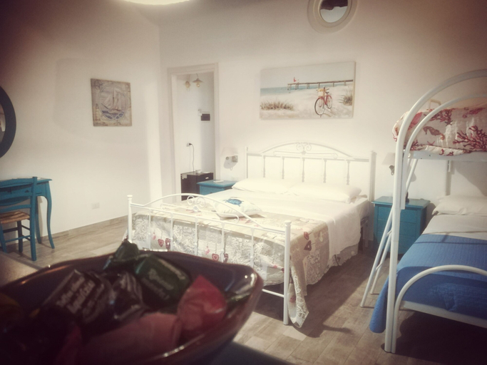 Bedroom 5, La terrazza di nonnAnna, Taranto