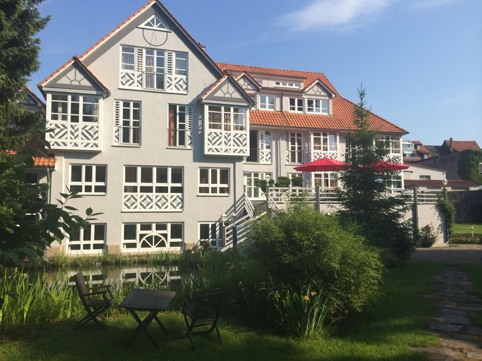 Exterior & Views 2, Romantisches Hotel Menzhausen, Northeim