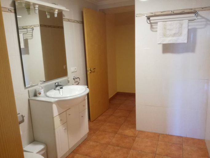 Bathroom 3, Apartaments la Fábrica, Tarragona