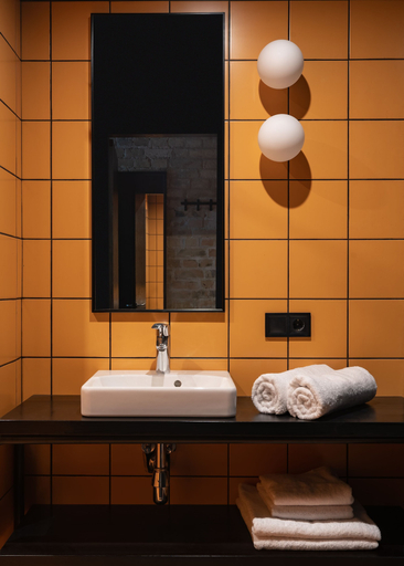 Bathroom 4, Globe Runner Rooms & Dorms, Shevchenkivs'kyi