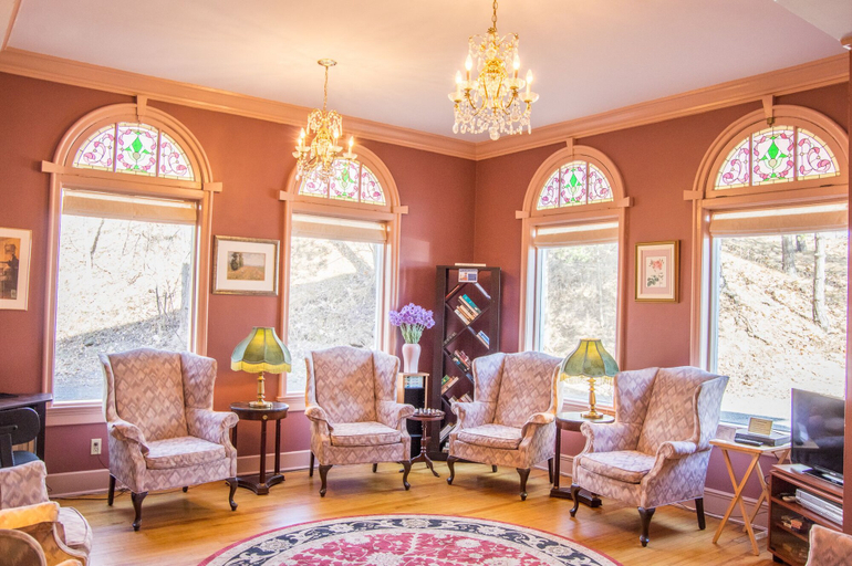 Others 4, Braeside Country Inn, Pictou