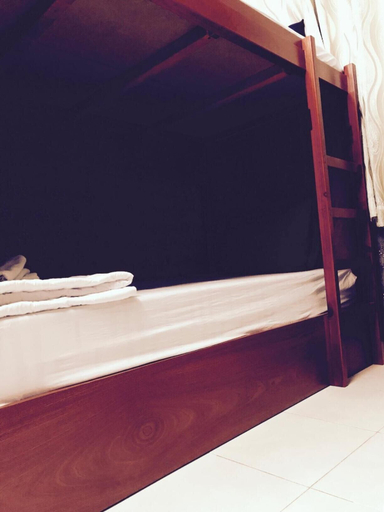 Bedroom 4, Mi Mi Backpackers Hostel, District 1