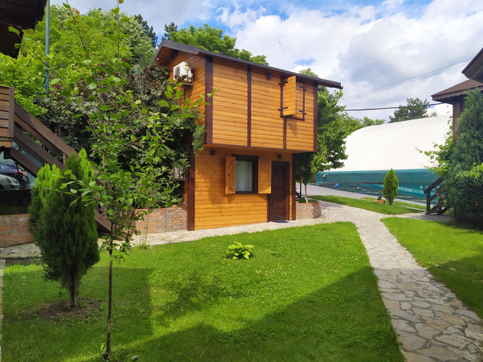Exterior & Views 2, Green Set, Belgrade