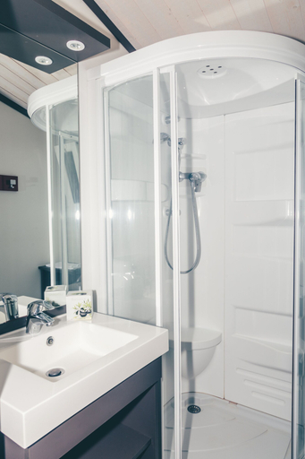 Bathroom 4, Terres de France - Les Hameaux de Pomette, Lot