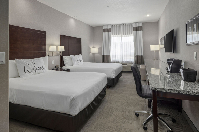 Bedroom 2, Home Inn and Suites Regina Airport, Division No. 6