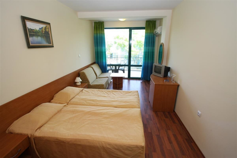 Bedroom 2, Tanya Hotel, Nesebar