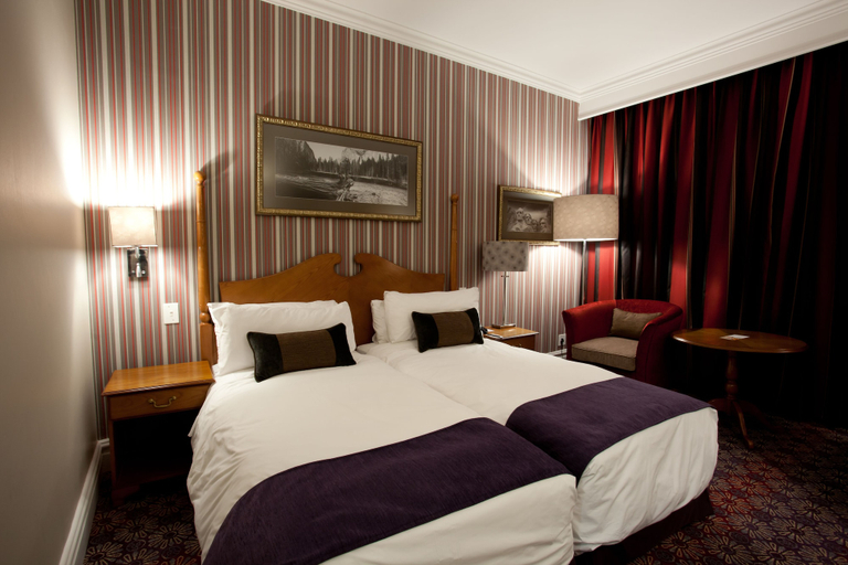Bedroom 3, Graceland Hotel, Gert Sibande