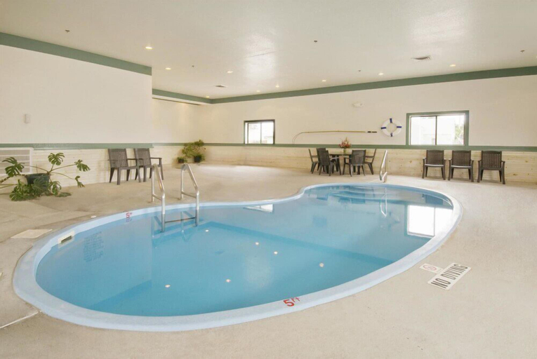 Sport & Beauty 5, Americas Best Value Inn Torrington, Goshen