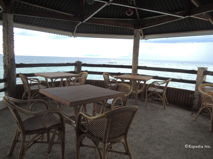Food & Drinks 4, Love's Beach and Dive Resort, Moalboal