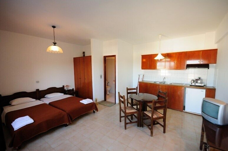 Bedroom 4, Flamingo Apartments, Crete