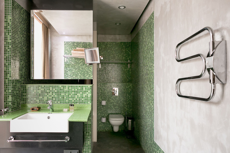 Bathroom 3, Garden Embassy Hotel Moscow, North-Eastern