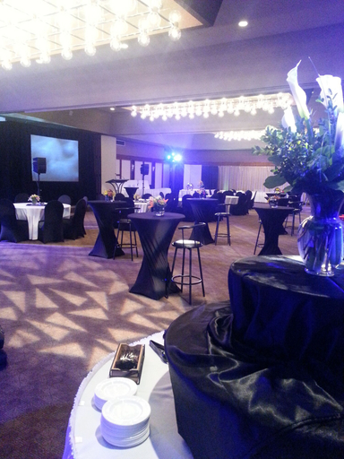 Food & Drinks 5, Ramada Plaza by Wyndham Regina Downtown, Division No. 6