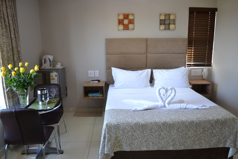 Bedroom 3, Mesami Hotel, eThekwini