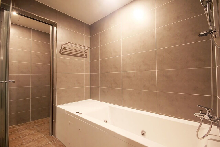 Bathroom 4, HOTEL Able, Masan