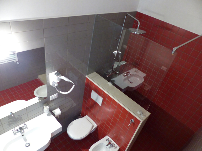 Bathroom 2, Casa Manù, Matera