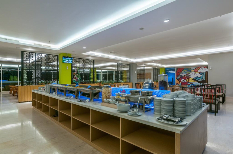 Food & Drinks 5, MaxOneHotels.com Resort Makassar, Makassar