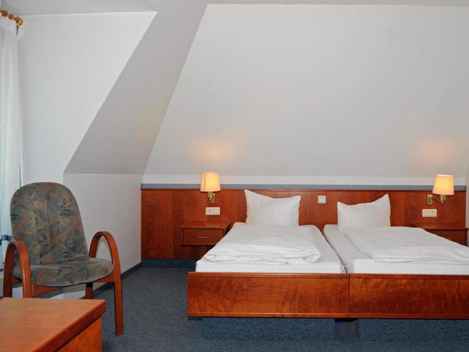 Bedroom 4, Hotel-Restaurant Thomsen, Delmenhorst