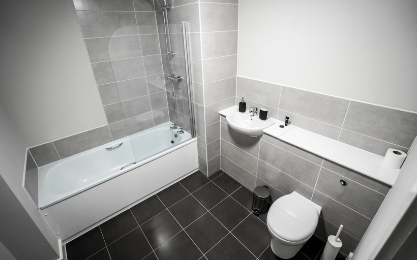 Bathroom, Dream Apartments Adelphi Wharf, Manchester