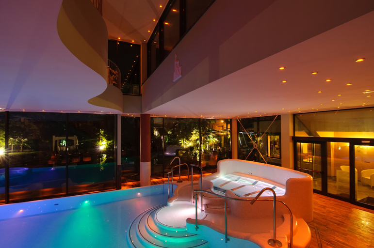 Sport & Beauty 2, Villa Nicolli Romantic Resort - Adults Only, Trento