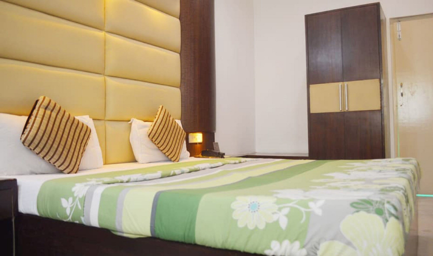 Bedroom 3, Hotel Raj Darbar, Amritsar