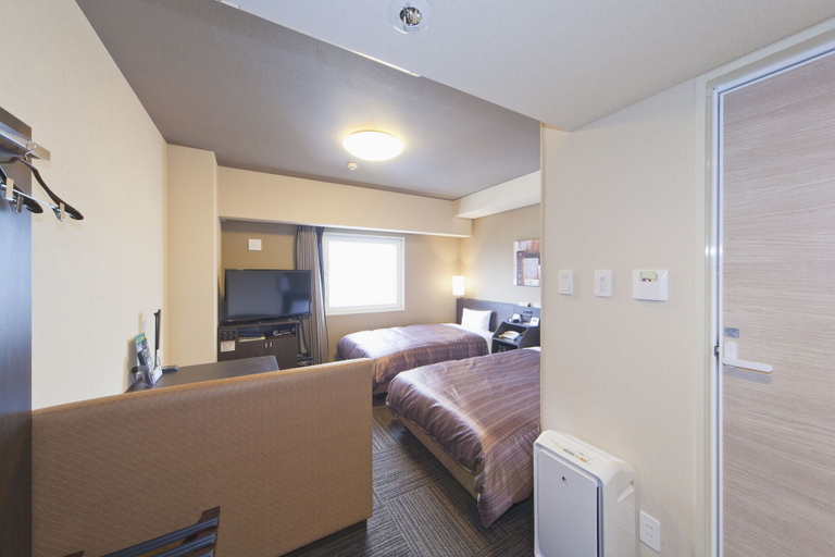 Bedroom 4, Hotel Route-Inn Saiki Ekimae, Saiki
