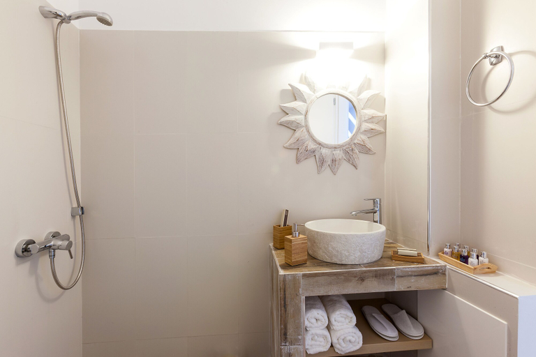 Bathroom, Villa Vinea, South Aegean