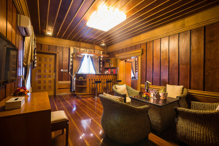 Food & Drinks 5, Hotel Shwe Pyi Thar, Mandalay
