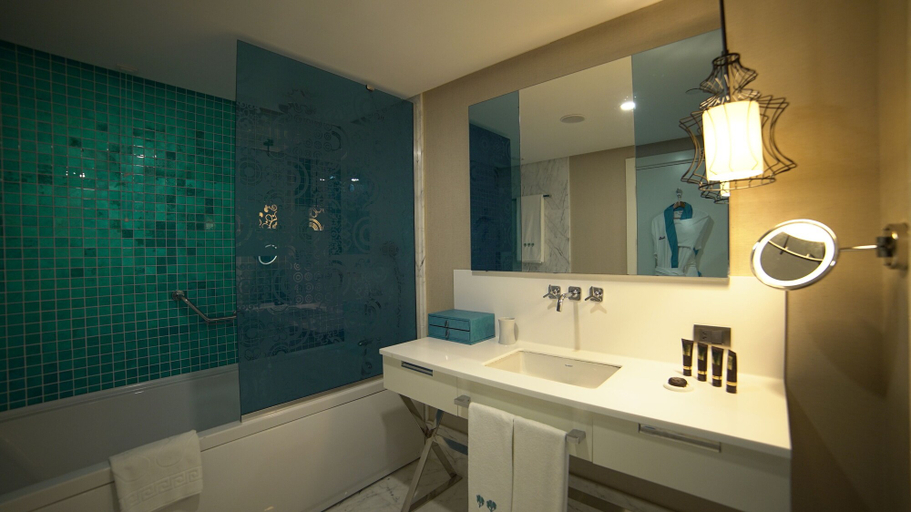 Bathroom 4, Sueno Hotels Deluxe Belek - All Inclusive, Serik