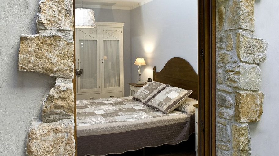 Others 4, Apartamento la Cascada -Mas el Brugue, Girona