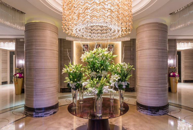 Others 4, Boudl Al Qasr, Riyadh