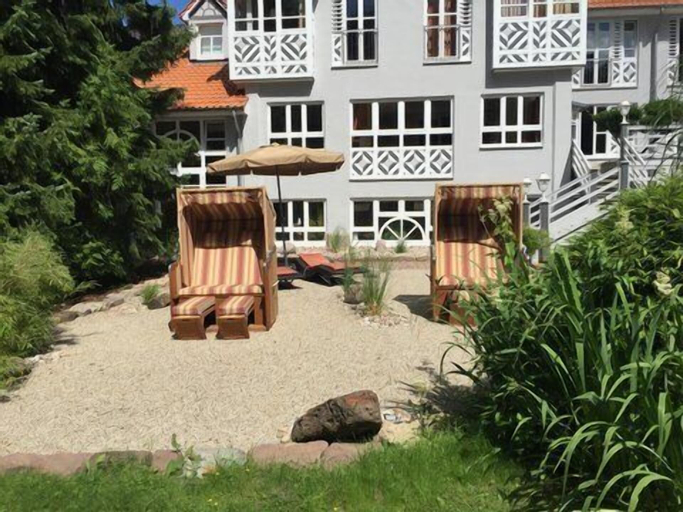 Exterior & Views 2, Romantisches Hotel Menzhausen, Northeim