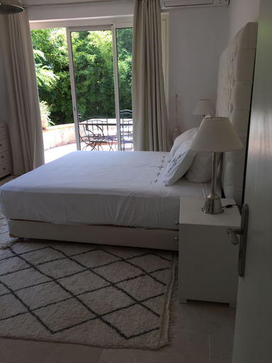Bedroom 3, Villa Louise-Rose, Alpes-Maritimes