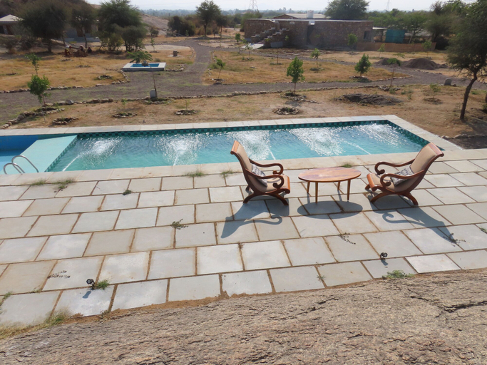 Sport & Beauty 3, Tree of Life of Leopard Caves, Jawai, Pali