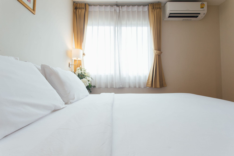 Bedroom 2, Seasons Siam Hotel, Ratchathewi