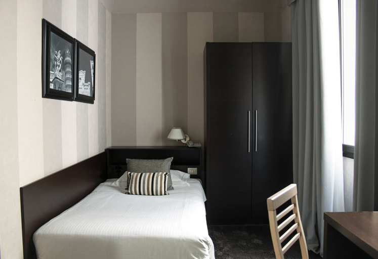 Bedroom 2, c-hotels Club, Florence
