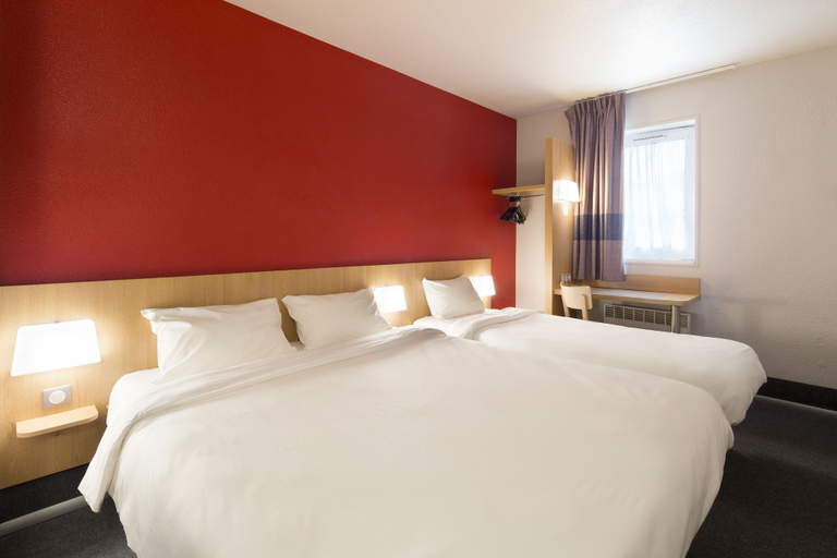 Bedroom 3, B&B Hôtel Yvetot, Seine-Maritime