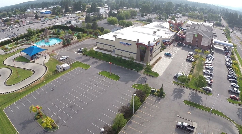 Triple Play Resort Hotel & Suites, Kootenai