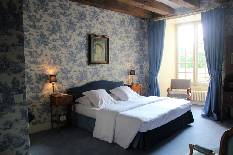 Bedroom 4, Château de Marçay, Indre-et-Loire