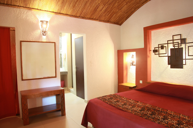 Bedroom 3, Hôtel Les Bougainvillées Saly Sénégal, Mbour