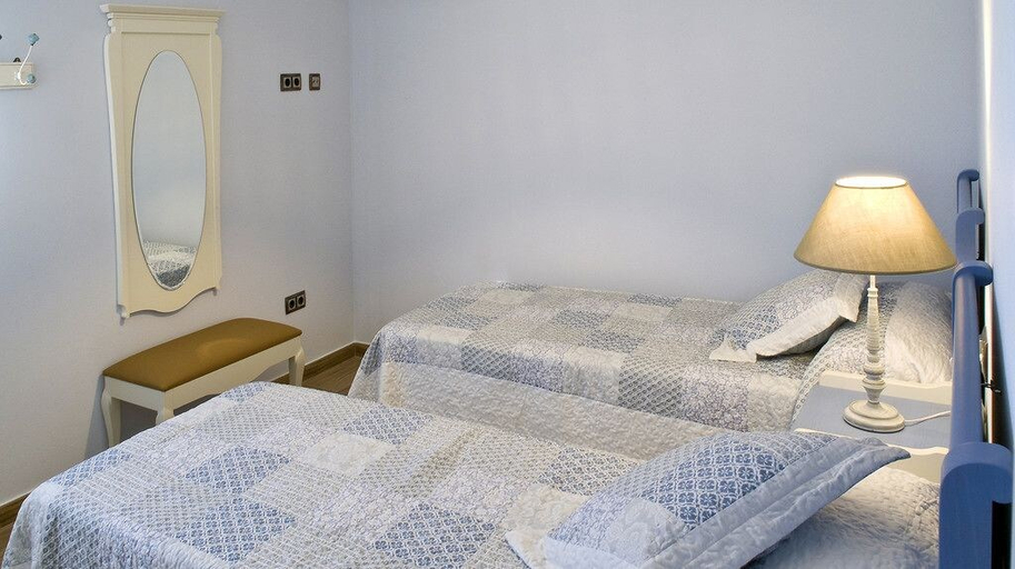Bedroom 3, Apartamento la Cascada -Mas el Brugue, Girona