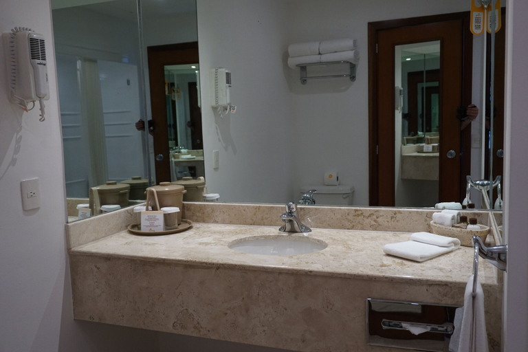 Bathroom 5, Ocean Breeze Nuevo Vallarta, Puerto Vallarta