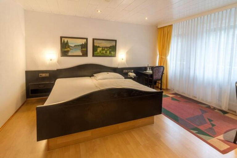 Bedroom 4, Hotel Sauerbrey, Osterode am Harz