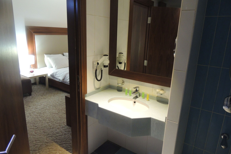 Bathroom 3, President hotel, Amman